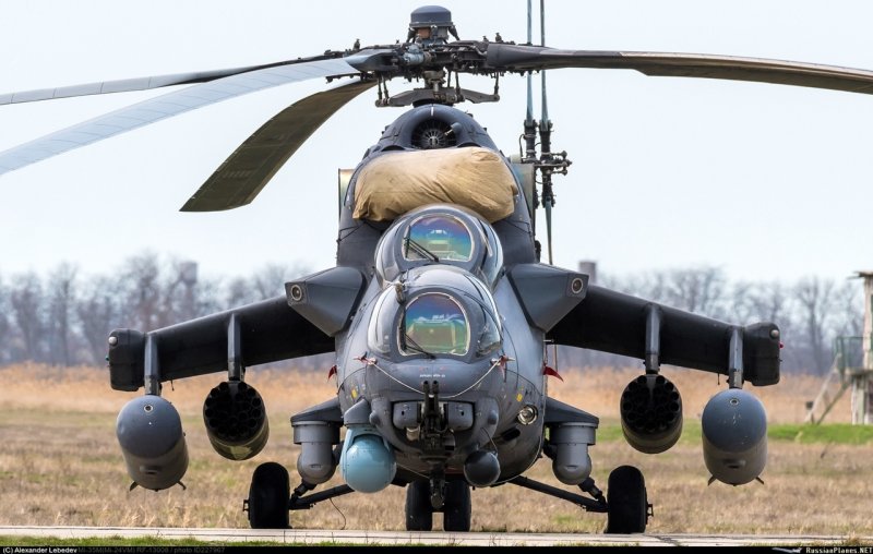 Ми-35 вертолет