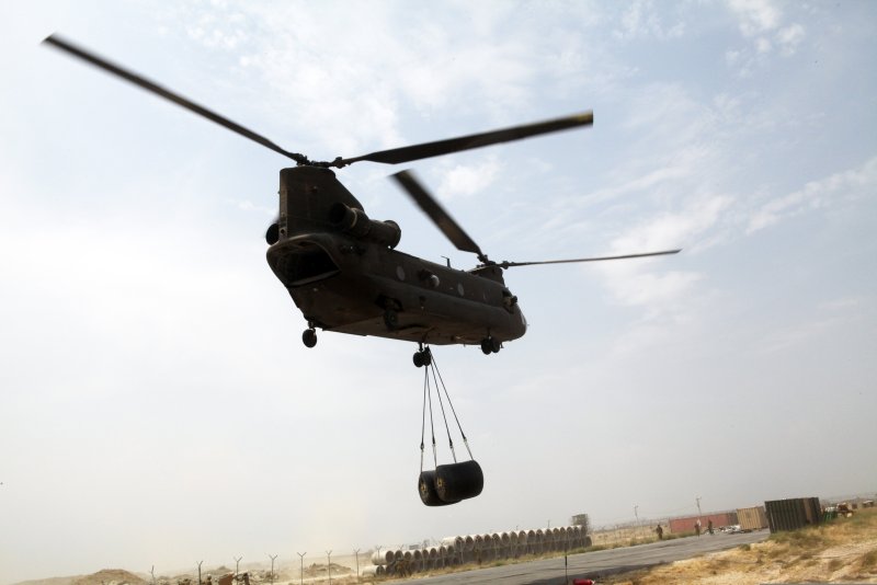 Вертолёт super Chinook