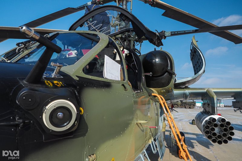 Вертолёт Аллигатор ка-52 кабина