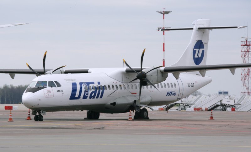 ATR 72-500 самолет