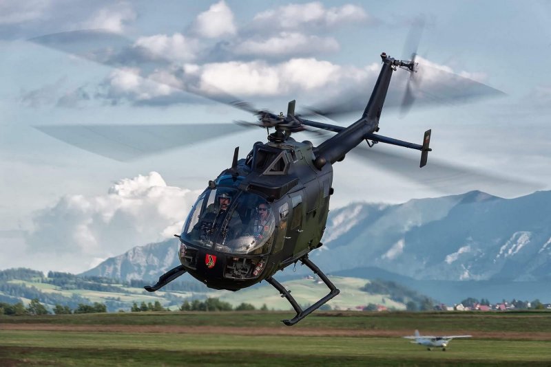 Bo 105 вертолет