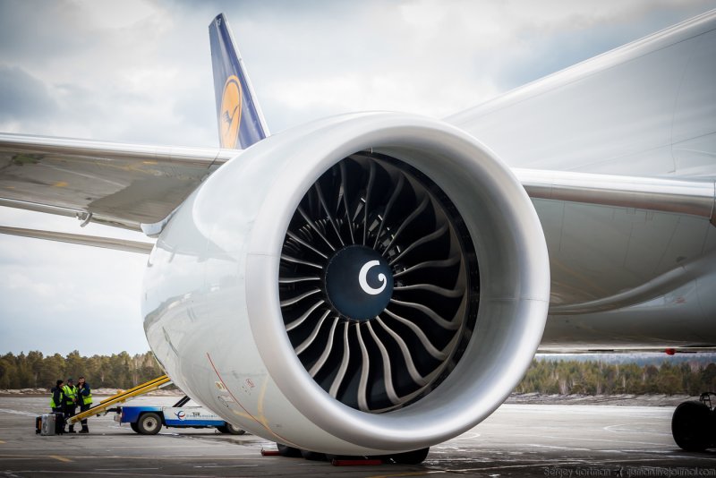 Турбина самолета Боинга 777