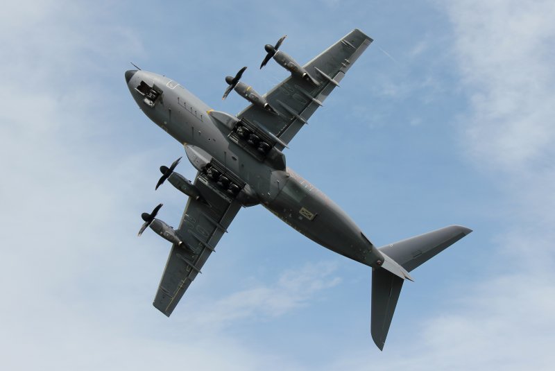 Airbus a400m грузовой отсек