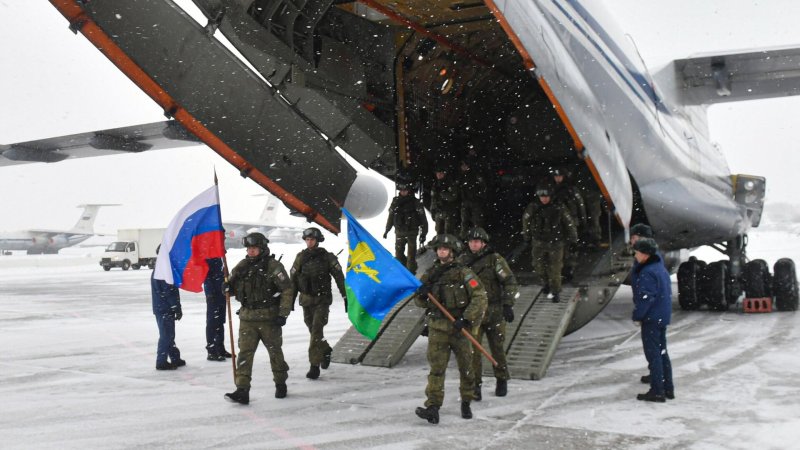 АН-2 десант в Таджикистане самолет