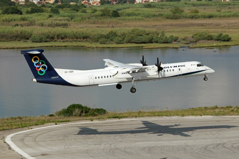 De Havilland Canada DHC‑8-400 Dash 8q