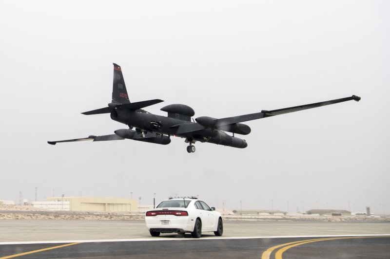 Самолет-шпион u-2 Dragon Lady