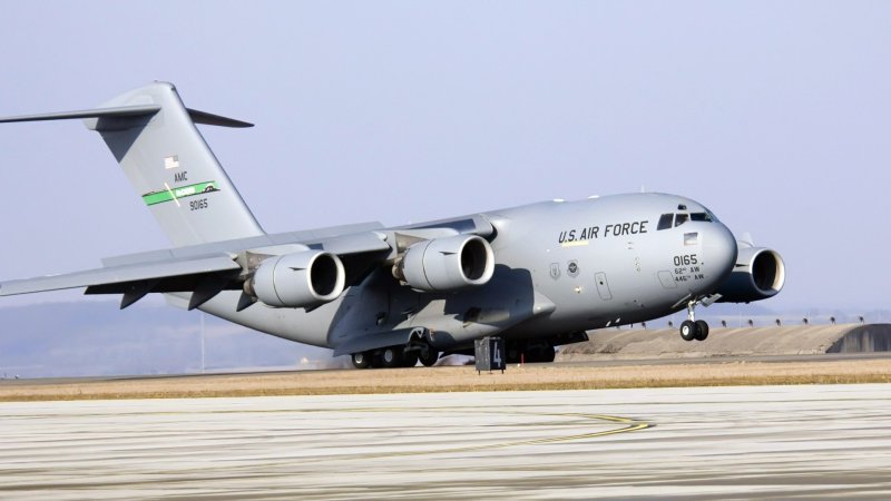 Boeing c-17 Globemaster III шасси