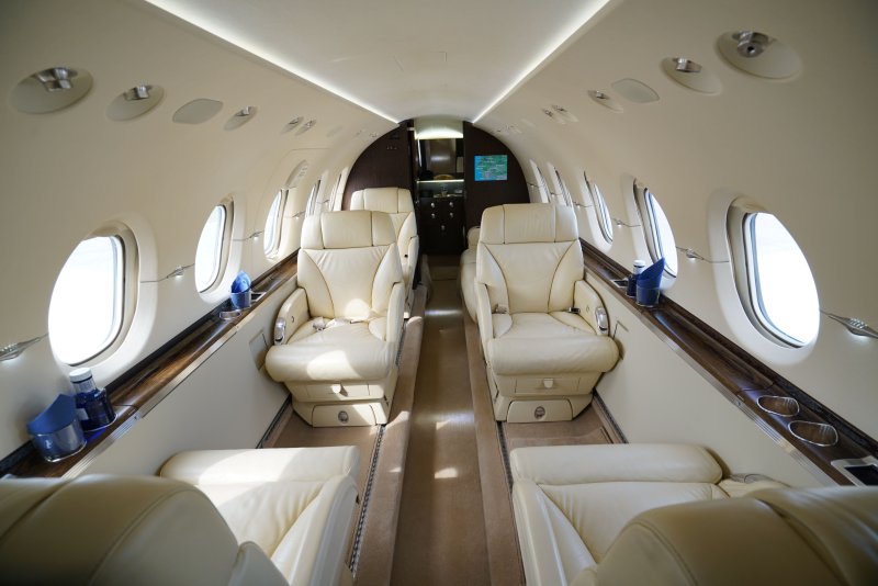 Hawker 900xp салон
