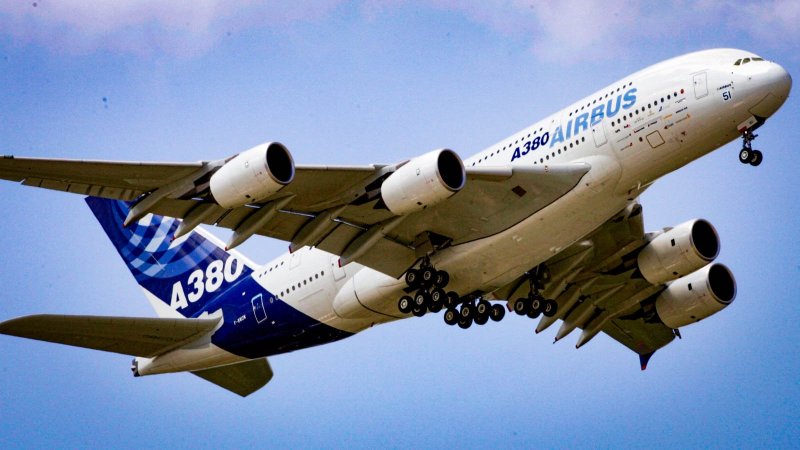 Airbus a880