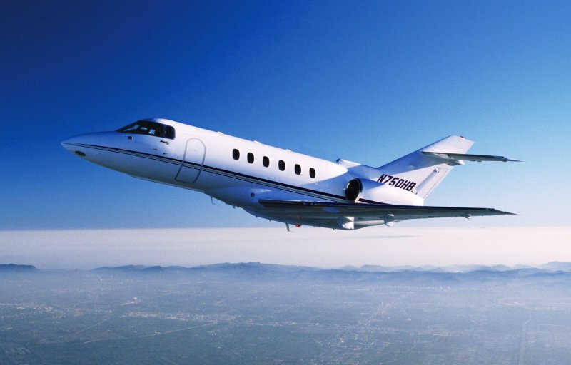 Hawker 750 бизнес Джет