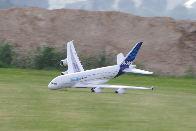 Airbus a380 crash