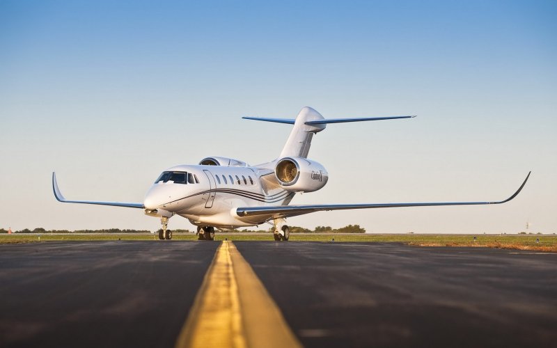 Самолет бизнес Джет Cessna