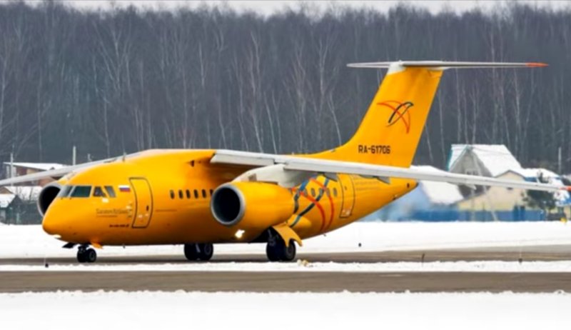 АН-148 Saratov Airlines