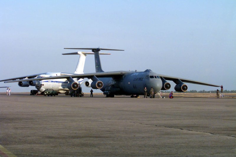 Локхид с-141 Старлифтер