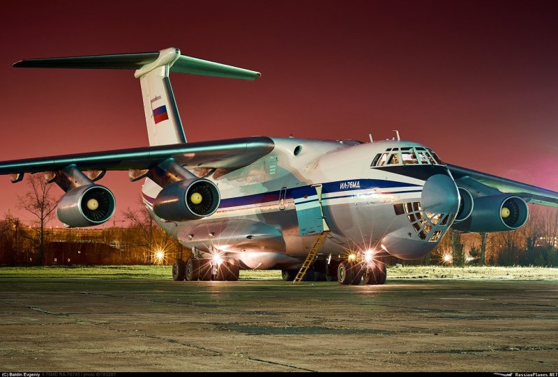 Самолет ил 76