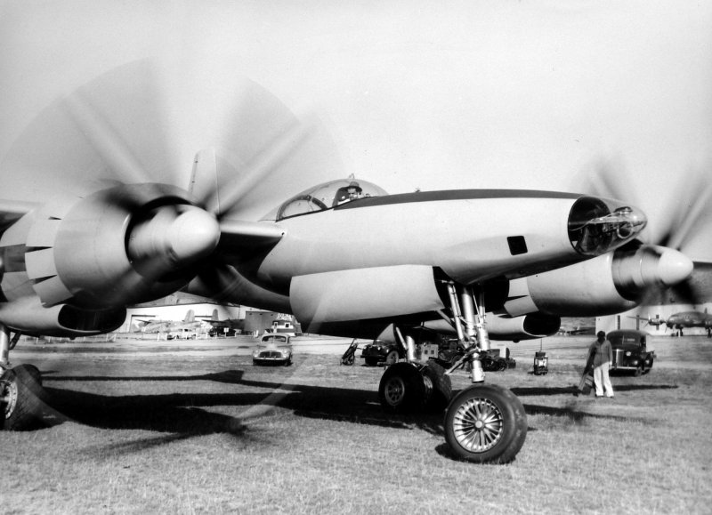 XF 11 самолёт