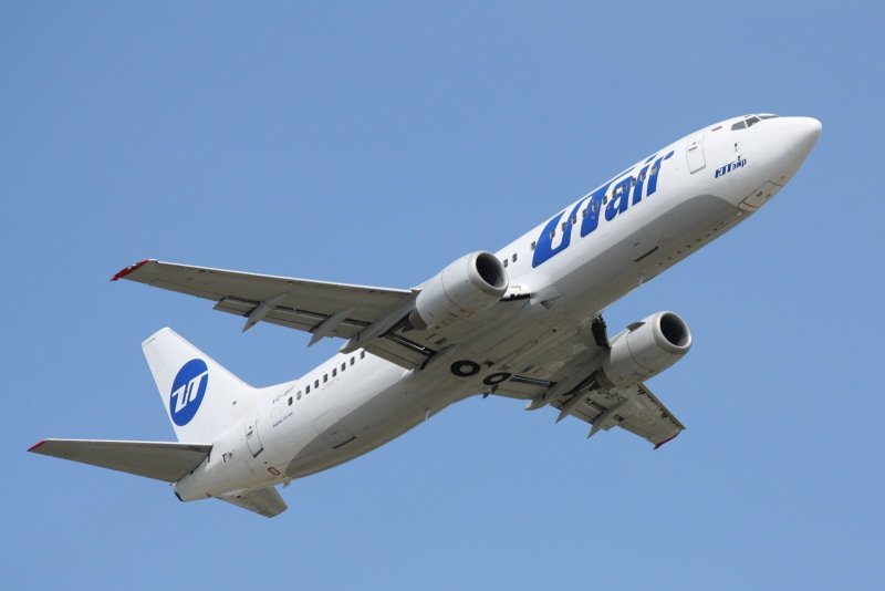 Боинг 737 UTAIR