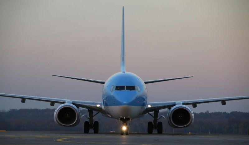 Боинг 737 вид спереди