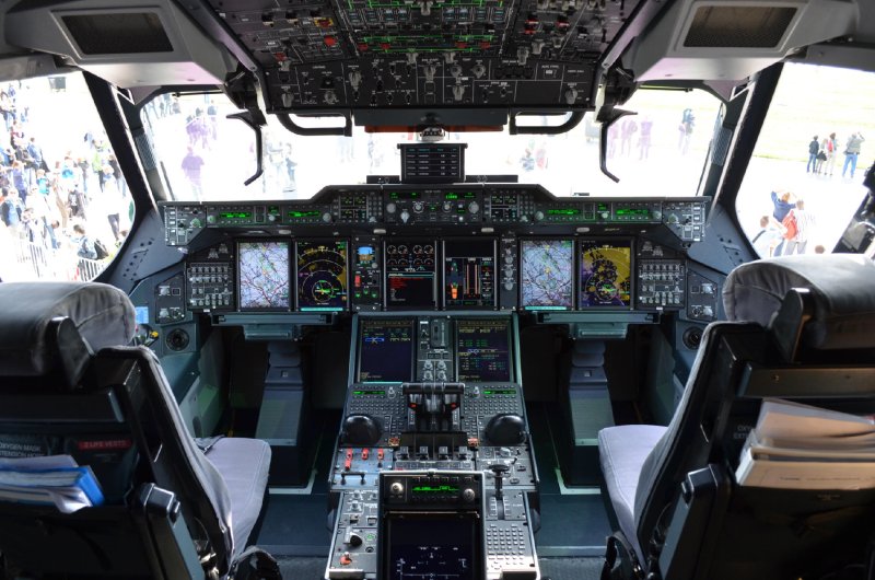 Airbus a400m кабина
