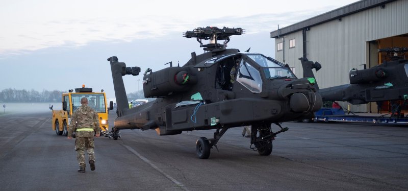 Боевых вертолетов Boeing Ah-64e «Apache»