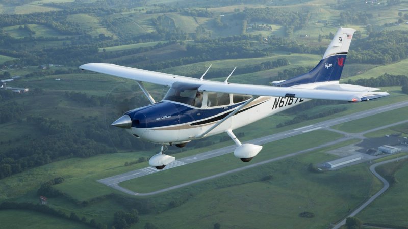 Cessna 182 самолёты Cessna