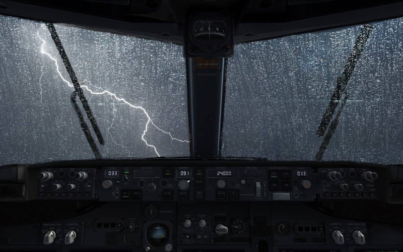 Боинг 737 кабина пилотов гроза