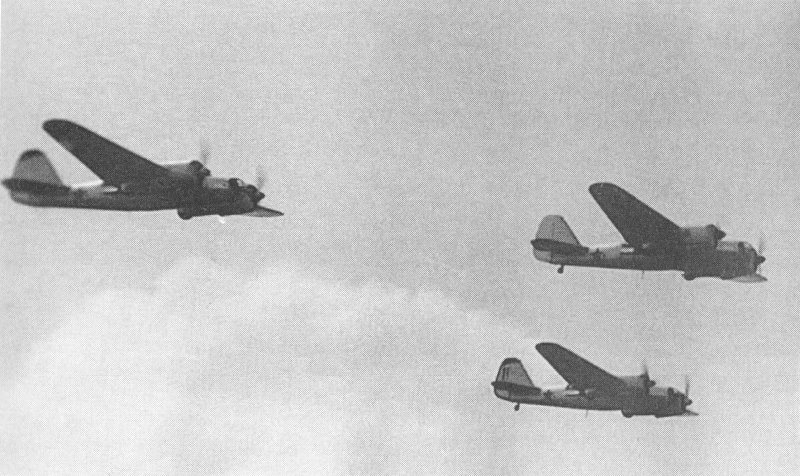 Сб-3 бомбардировщик