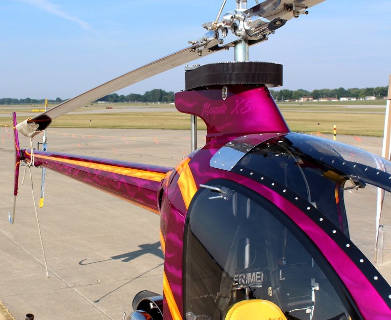 Mosquito Helicopter кабина