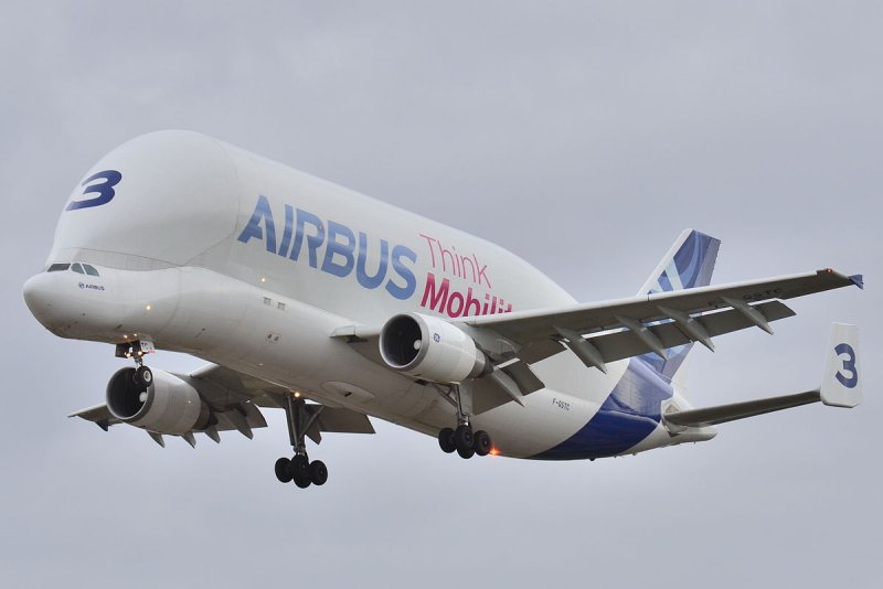 Airbus a330 300 Beluga
