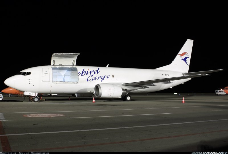 Боинг 737 грузовой