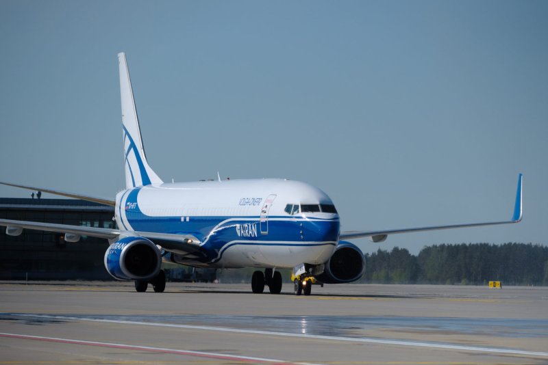Атран 737-800