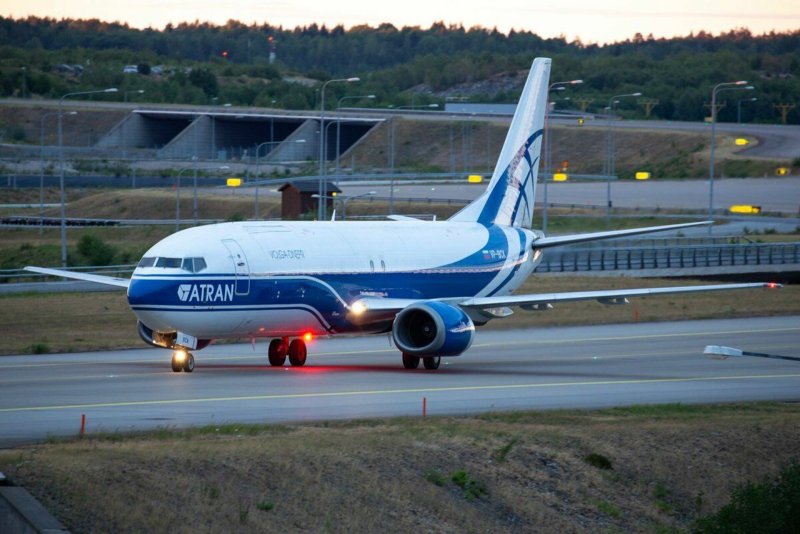 Боинг 737 карго