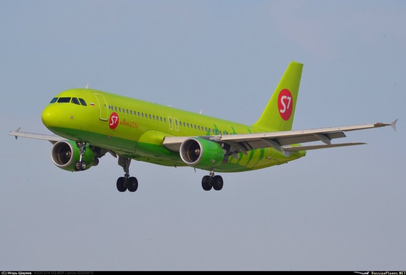 Airbus a320-214