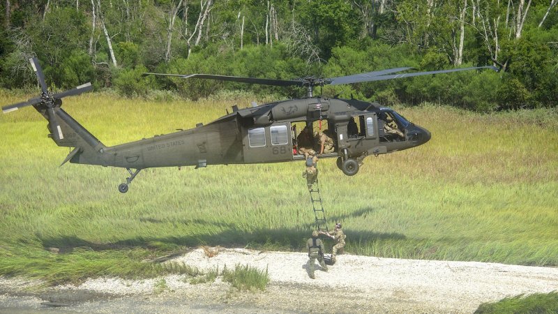 Uh 60 Black Hawk спасательный