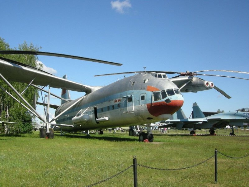 Самый большой вертолет в мире ми 12
