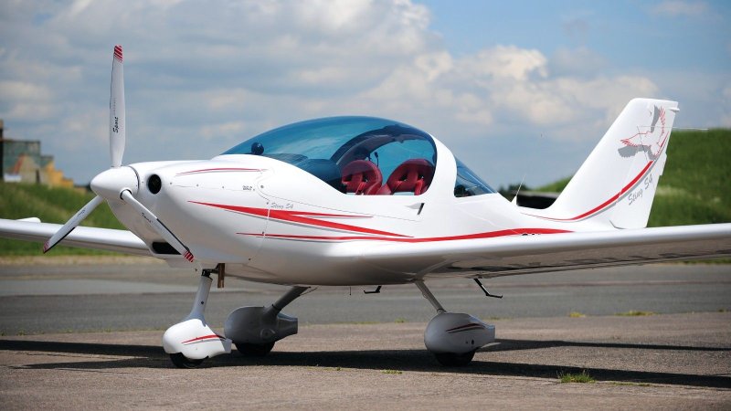 Самолет Sting tl2000