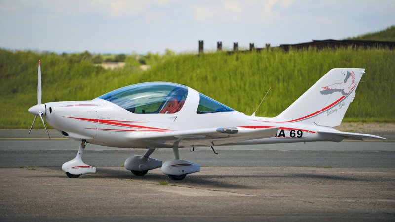 Sting TL-2000