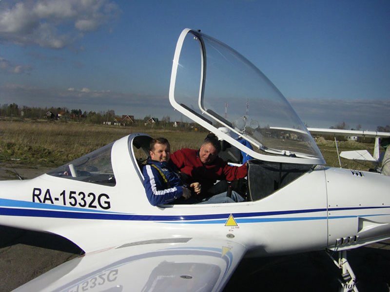 Самолет Sting tl2000