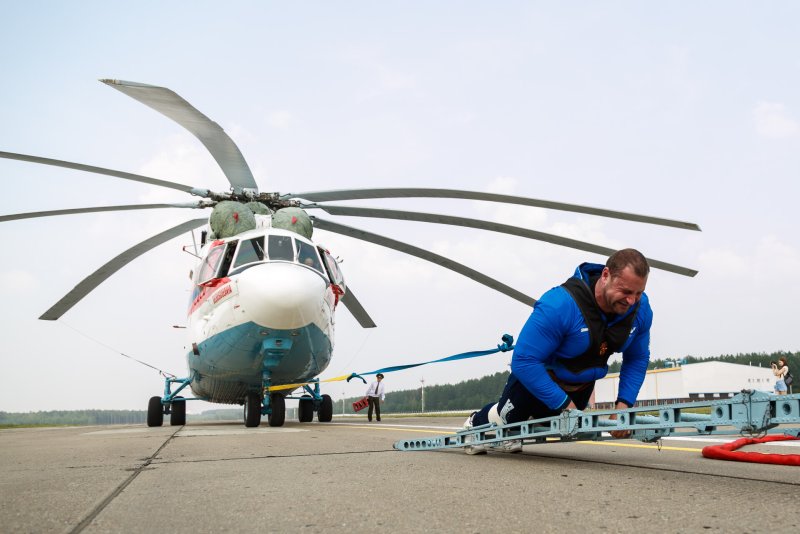 Рекорд вертолета в-12