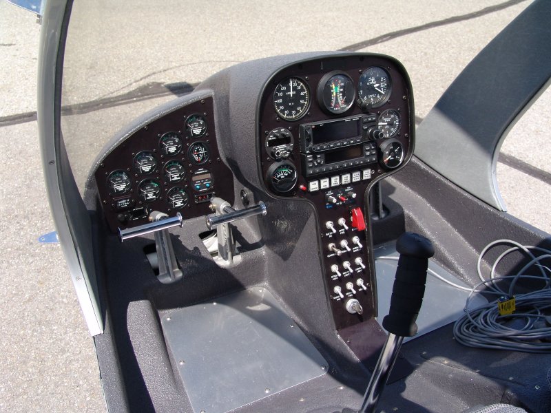 Rotorway a600 Talon кабина