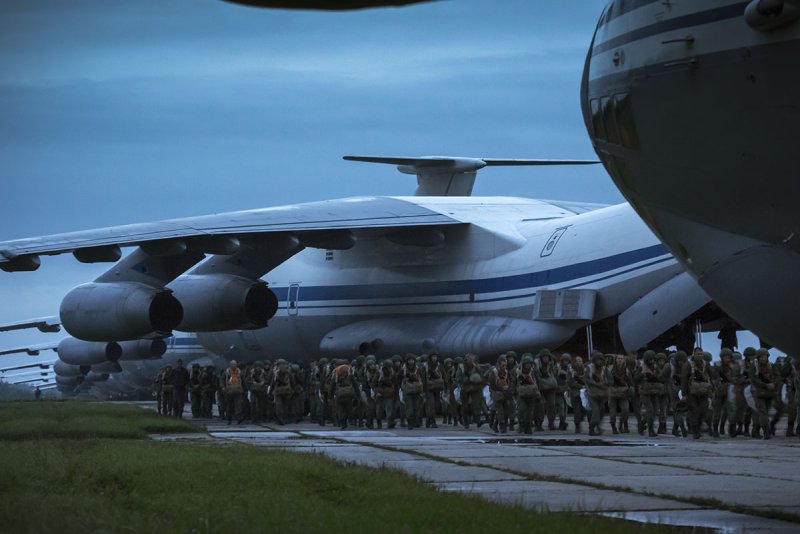 Самолёт ил-76 ВДВ