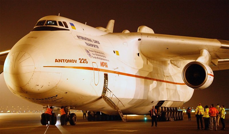 Самолет Antonov 500