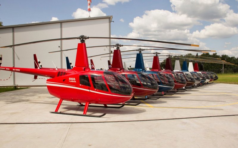 Вертолет Robinson Helicopter Company r-44 II