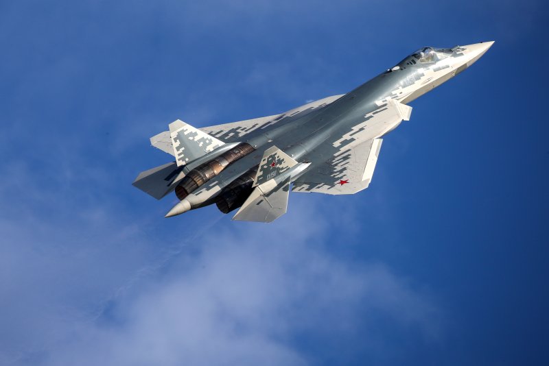 Су-57 двухдвигательный реактивный самолёт