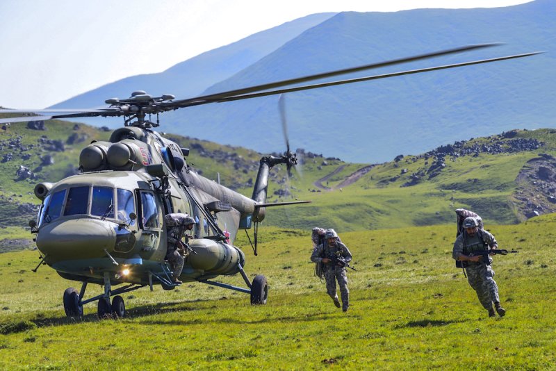 Десантирование с вертолета ми-8