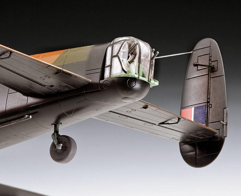 Модель Авро Ланкастер 1:72