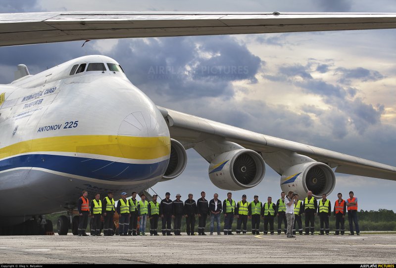 АН-225 Мрия и ил 76