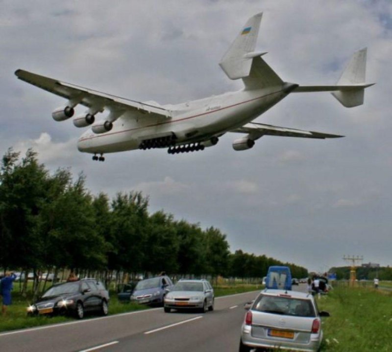 АН-225 Мрия