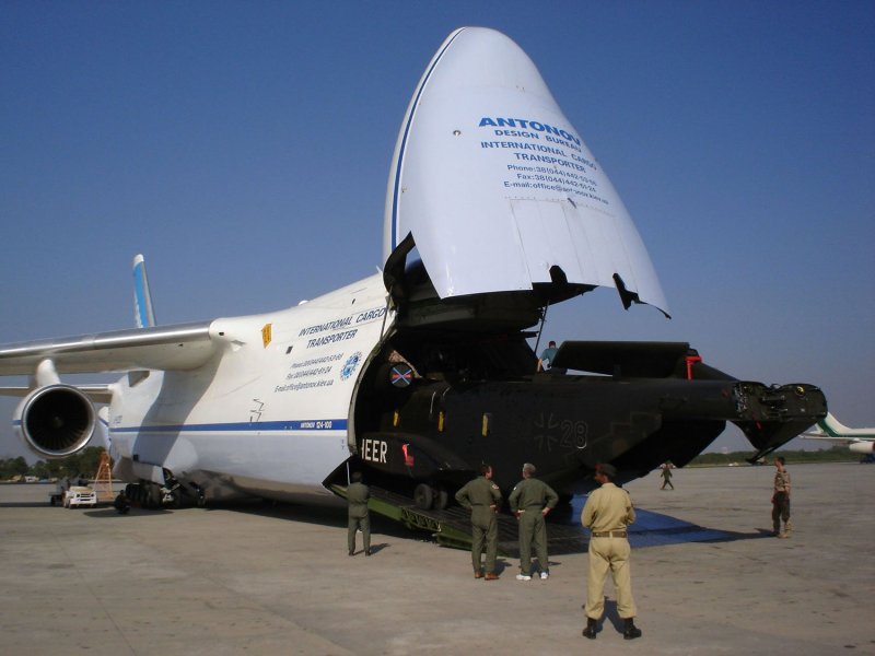 АН 124 Антей