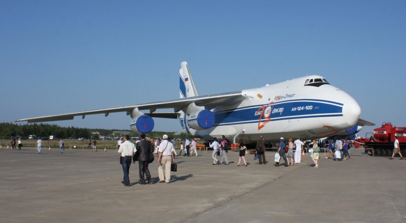 Самолет АН 125 Руслан